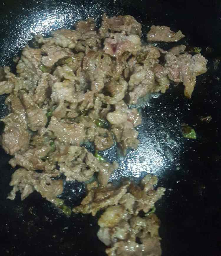 孜然牛肉步骤5