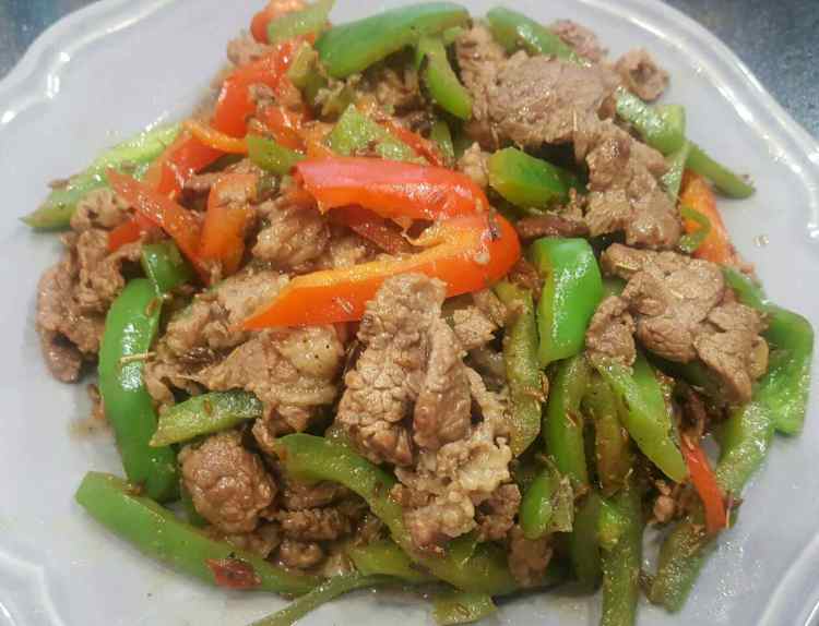 孜然牛肉步骤8