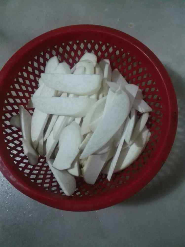 牛肉炒杏鲍菇步骤2
