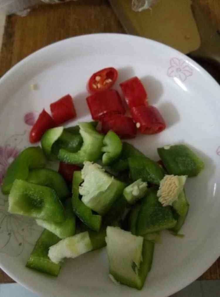 菇炒牛肉粒步骤2
