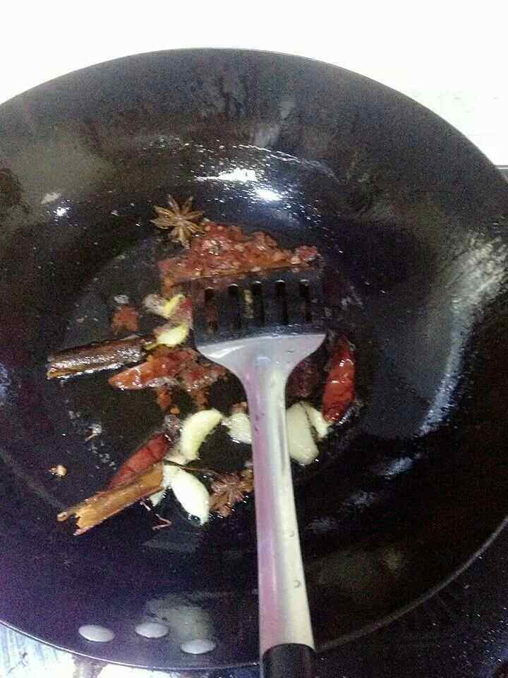 土豆红烧牛肉面步骤3