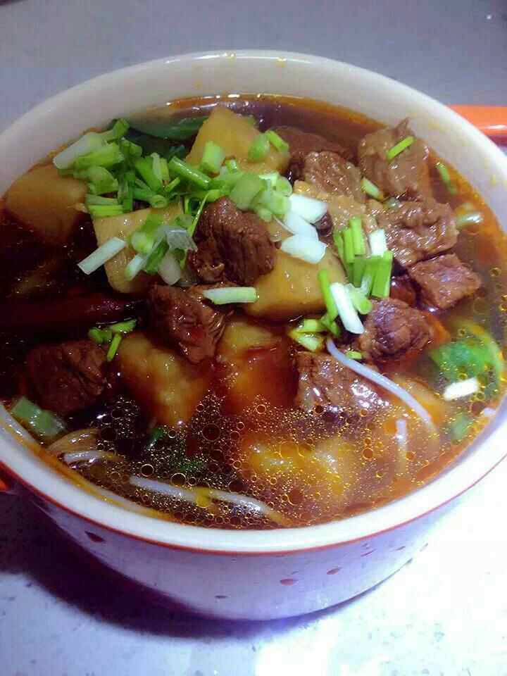土豆红烧牛肉面步骤10
