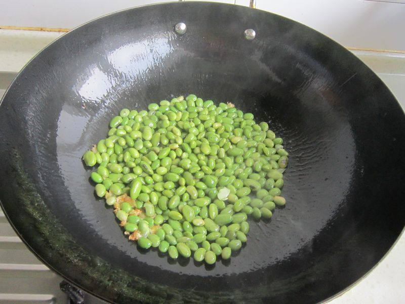 毛豆炒牛肉步骤5