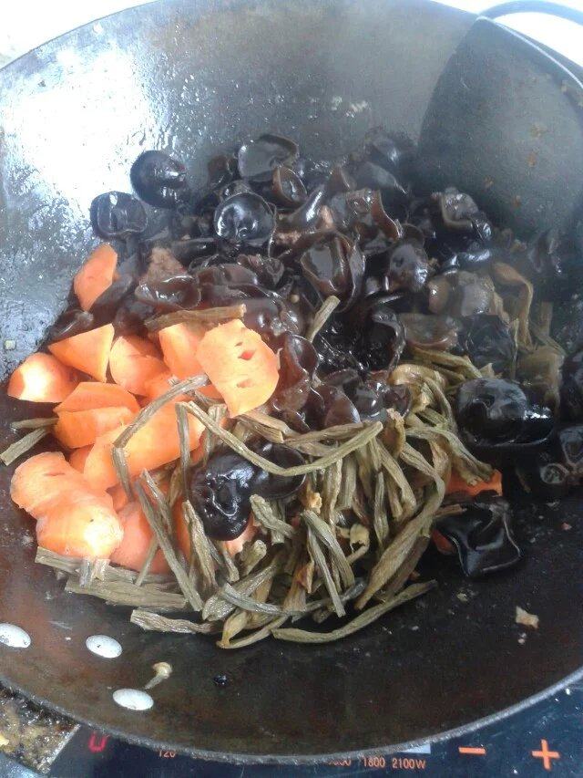 干豆角炖牛肉步骤10