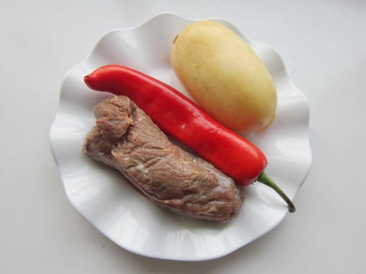 莲藕炒牛肉步骤1