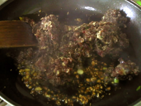 香辣香菇牛肉酱步骤10
