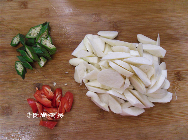 牛肉秋葵炒茭白步骤3
