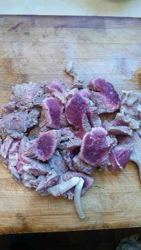 麻辣牛肉锅仔步骤3