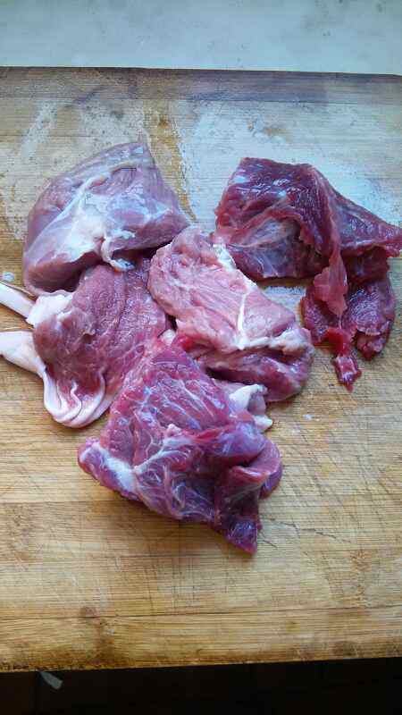 麻辣牛肉锅仔步骤1