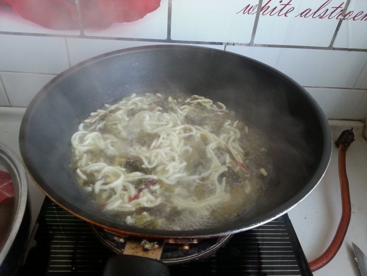 酸菜牛肉面步骤14