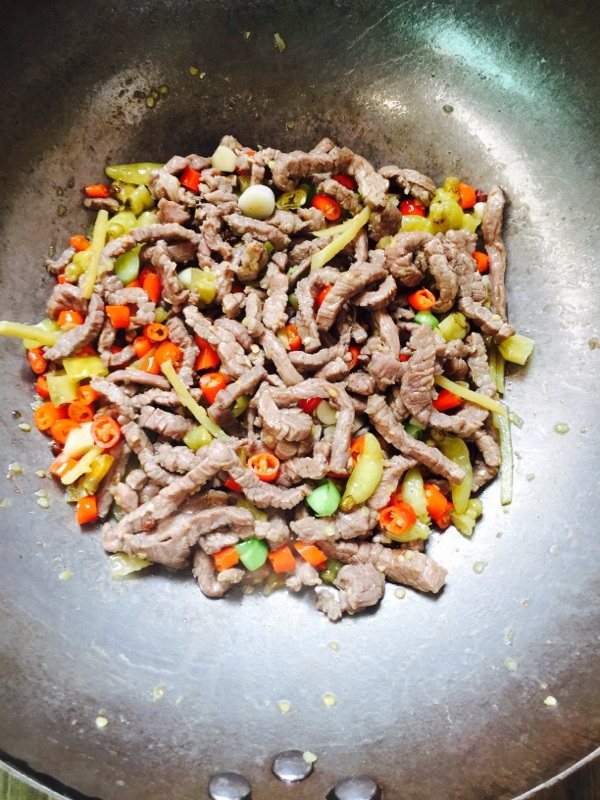 野山椒牛肉丝步骤7