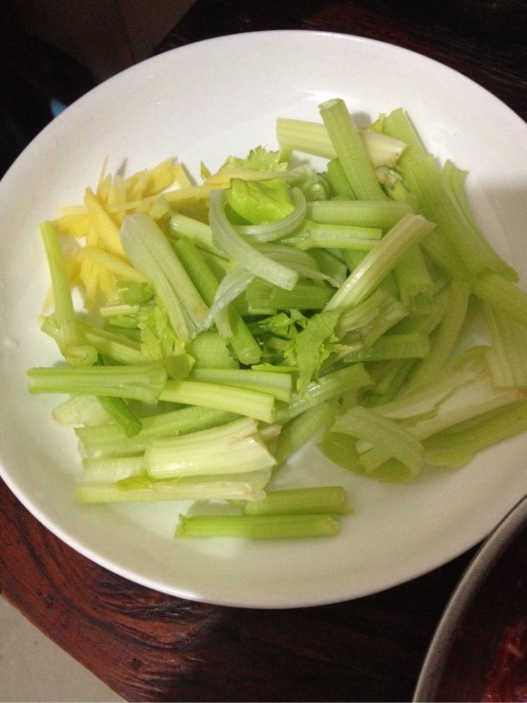 香芹牛肉片步骤4