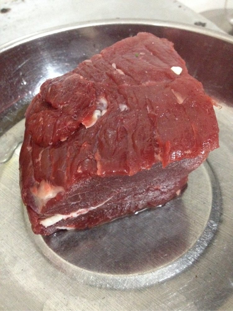 香芹牛肉片步骤1