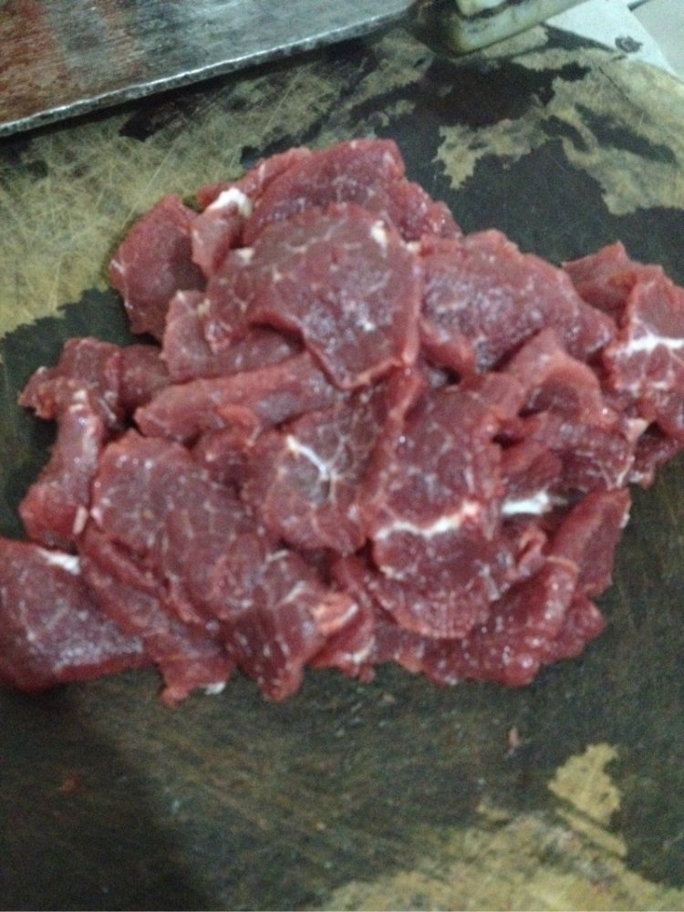 香芹牛肉片步骤2