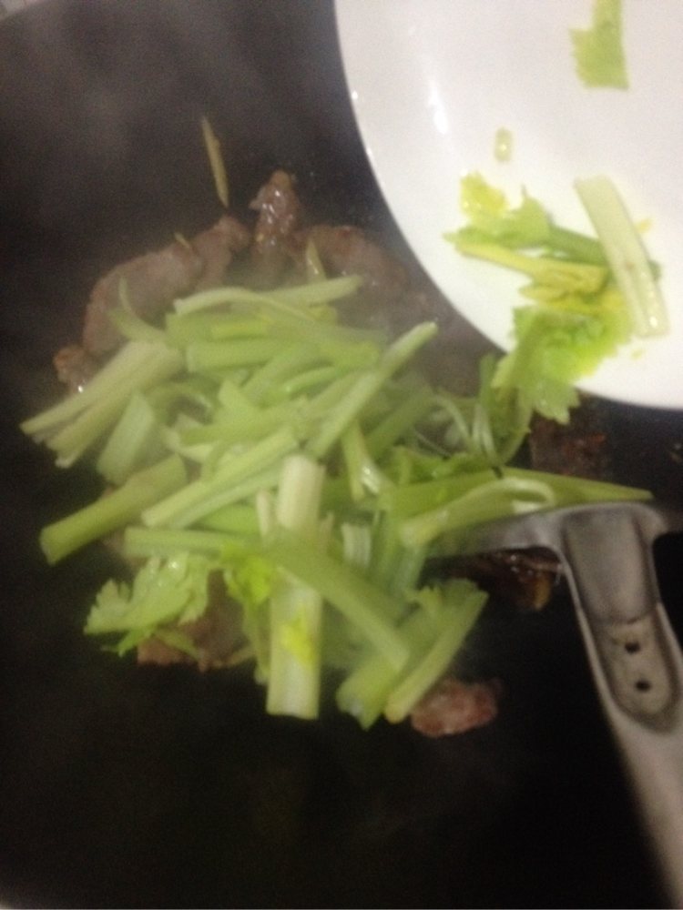 香芹牛肉片步骤11