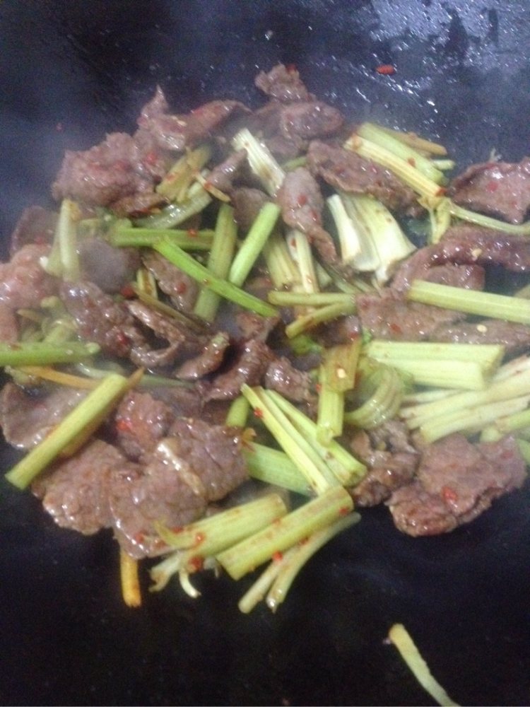 香芹牛肉片步骤12