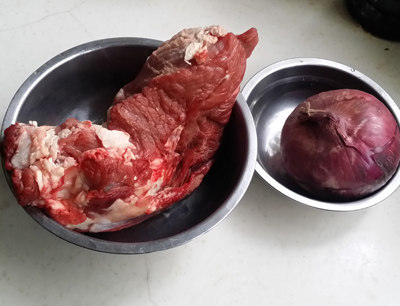 黑椒牛肉饼步骤1