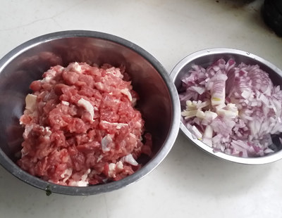 黑椒牛肉饼步骤2