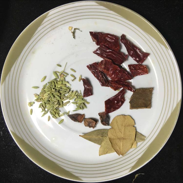 小酥牛肉蒸碗步骤12