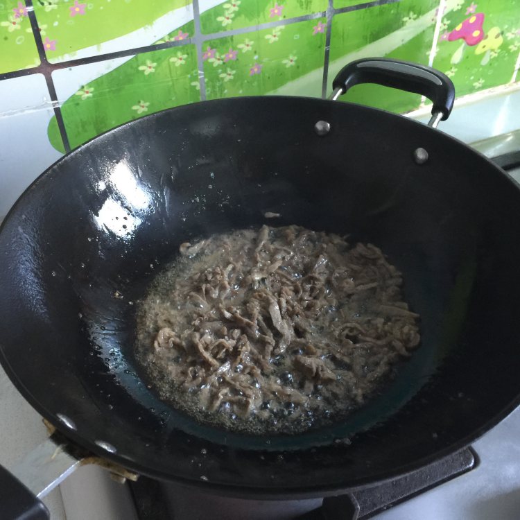 干煸手撕杏鲍菇步骤10