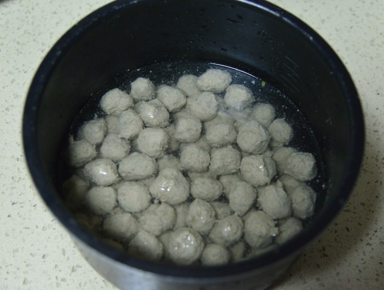 生汆牛肉丸步骤12