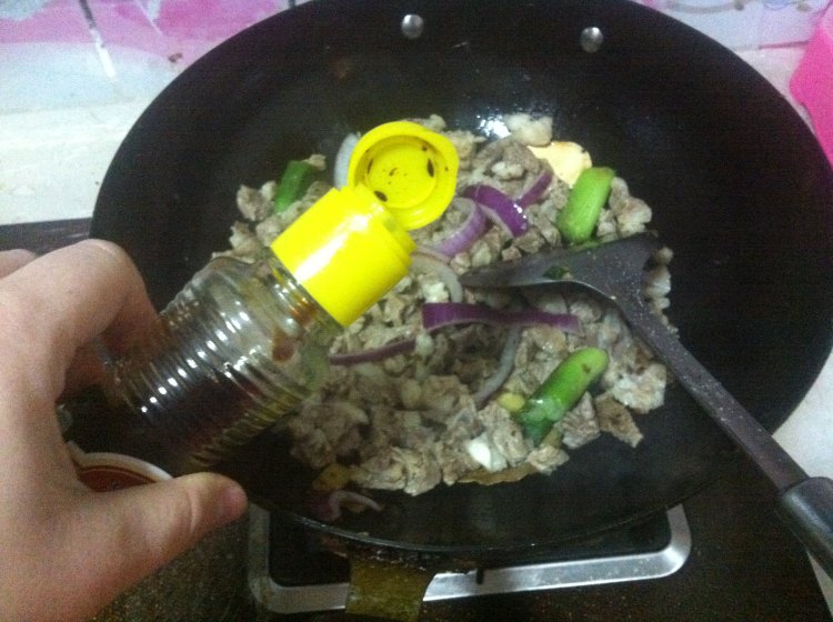 砂锅牛肉煲步骤5