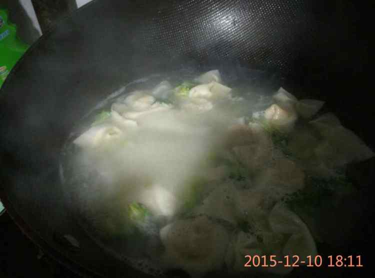 牛肉芹菜小馄饨步骤7