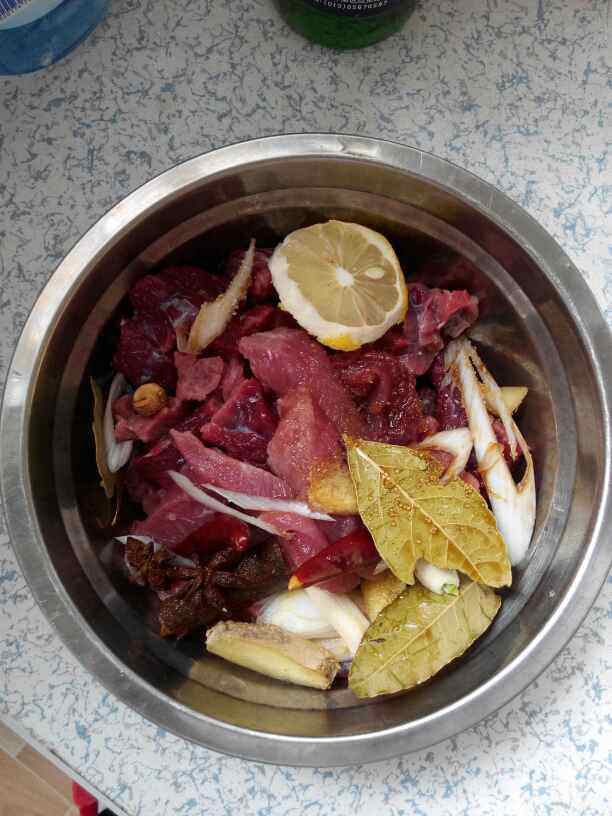 面包机版咖喱牛肉干步骤1