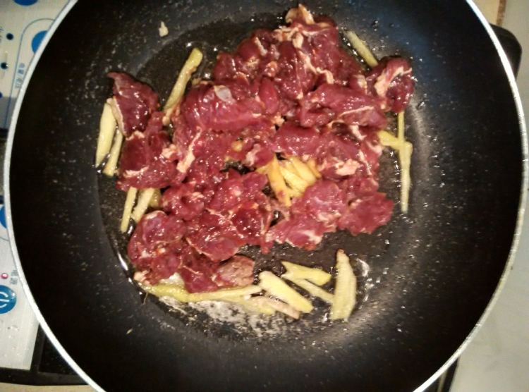 姜爆牛肉步骤5