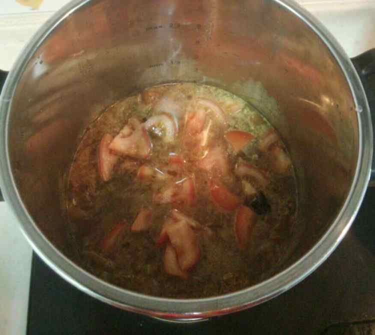 番茄牛肉汤面步骤7