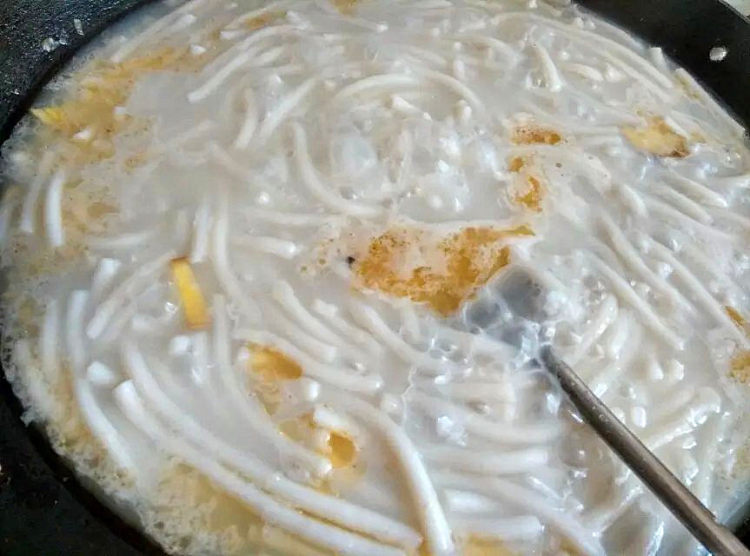 猪牛肉煮濑粉步骤6