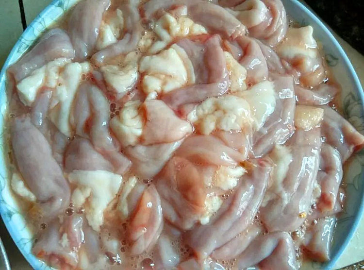 猪牛肉煮濑粉步骤4