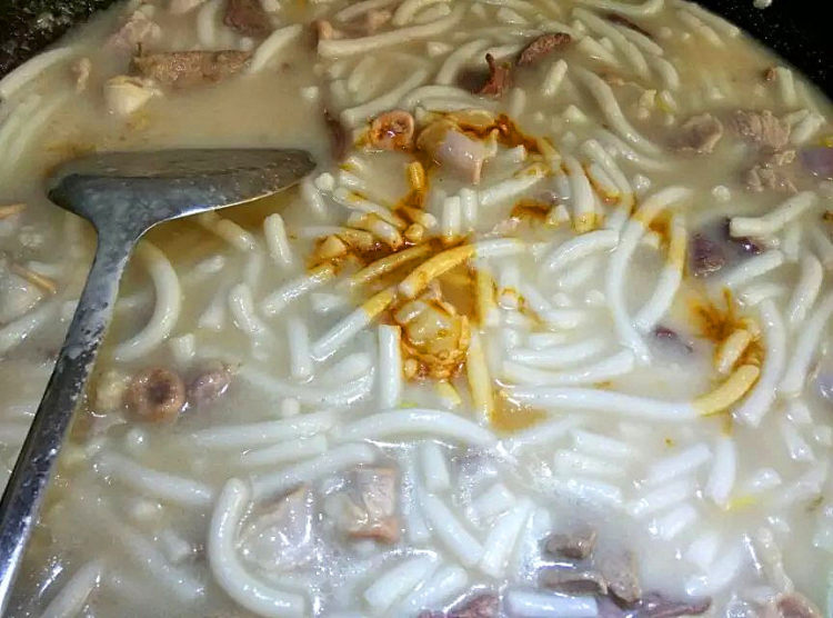 猪牛肉煮濑粉步骤10