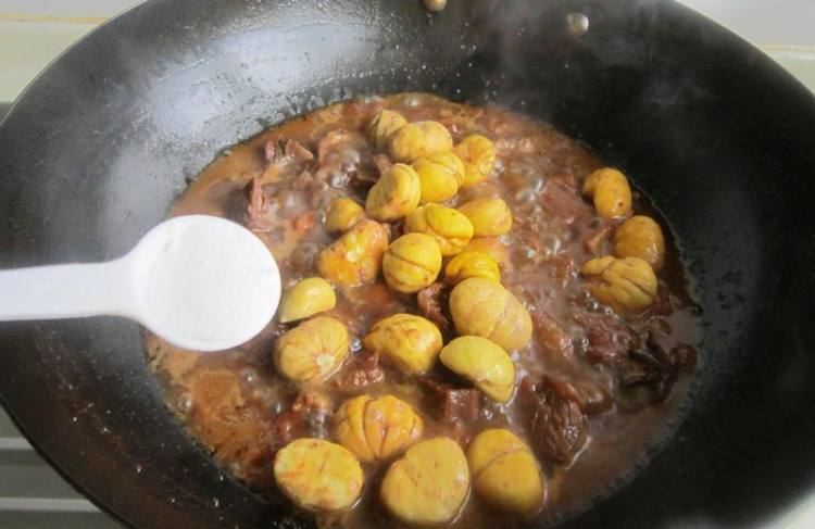 栗子烧牛肉步骤10