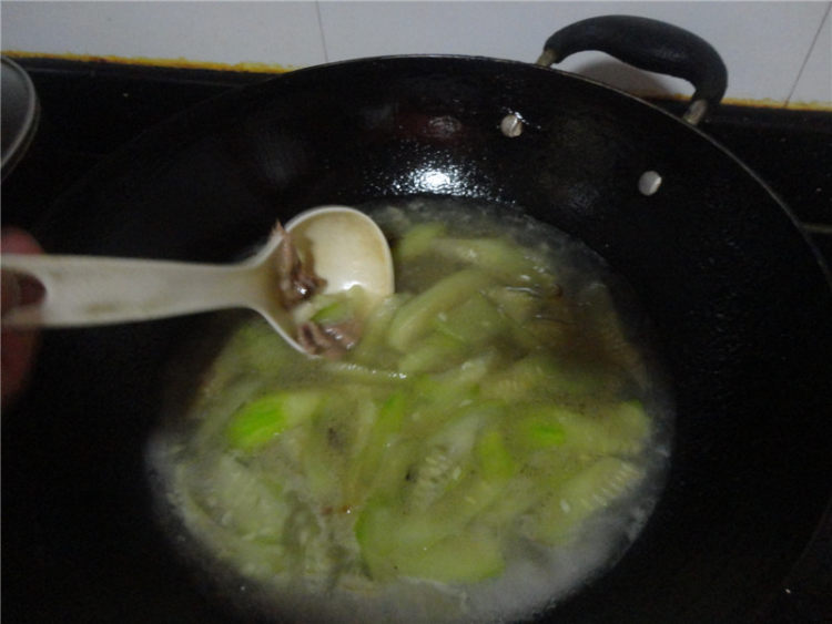 牛肉丝瓜汤步骤5