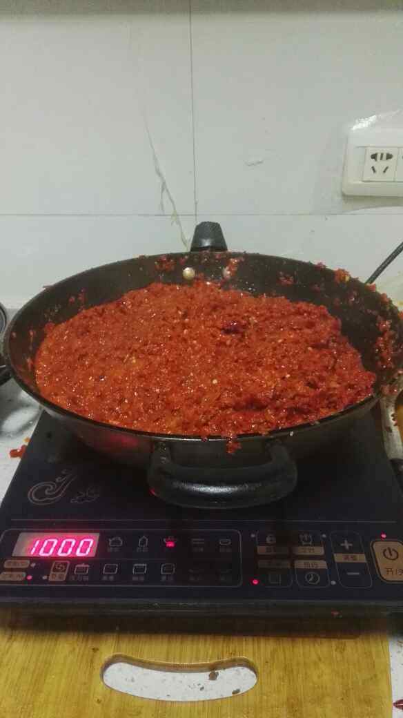 秘制老干爹牛肉香辣酱步骤4