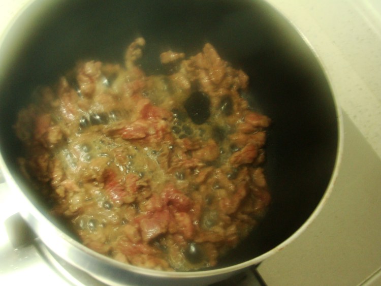 榨菜炒牛肉步骤3