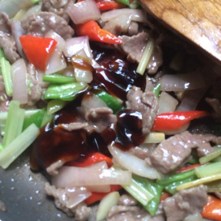 双椒牛肉步骤7