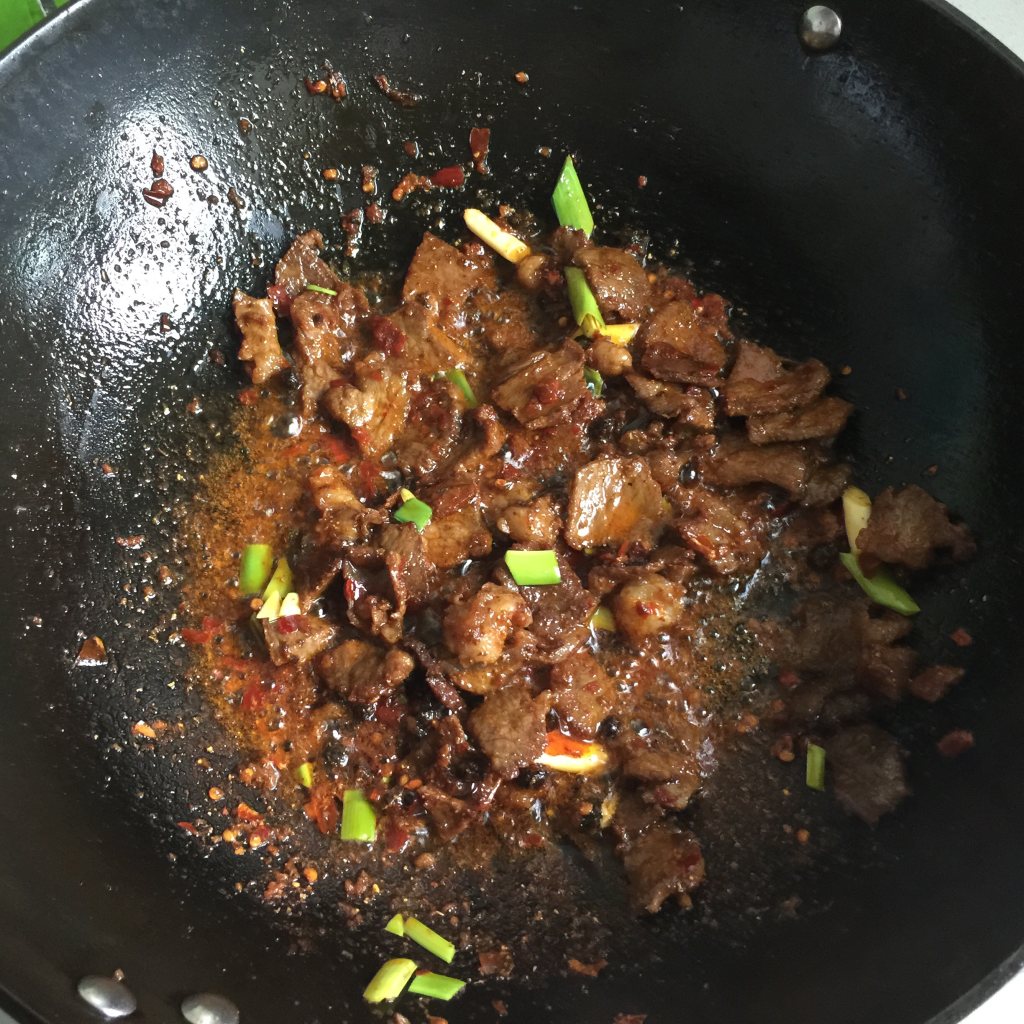 鼓香牛肉炒米粉步骤9
