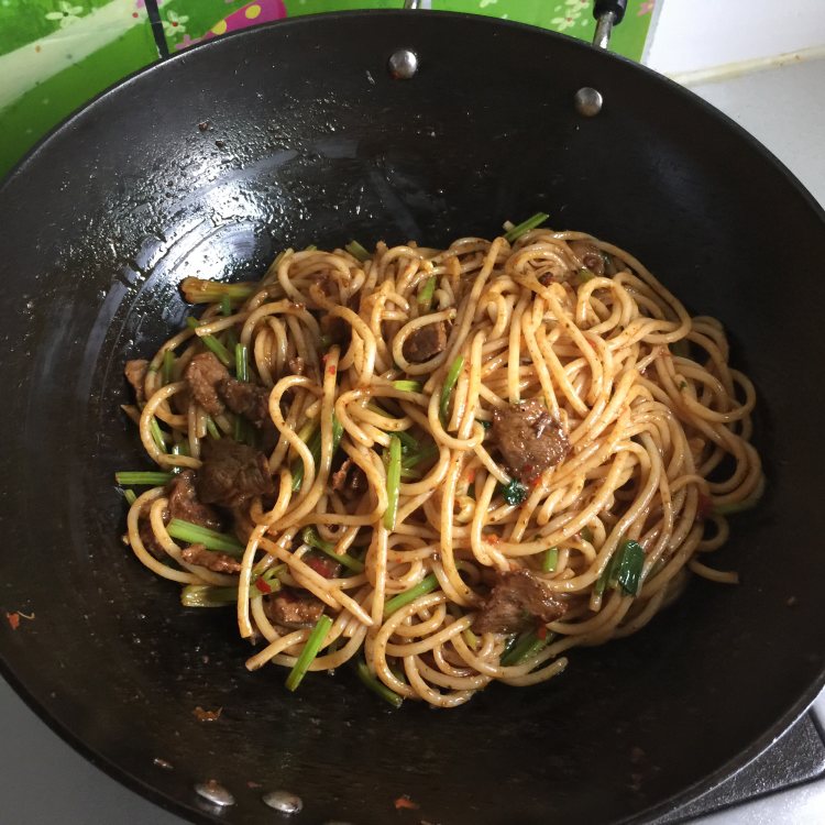 鼓香牛肉炒米粉步骤12