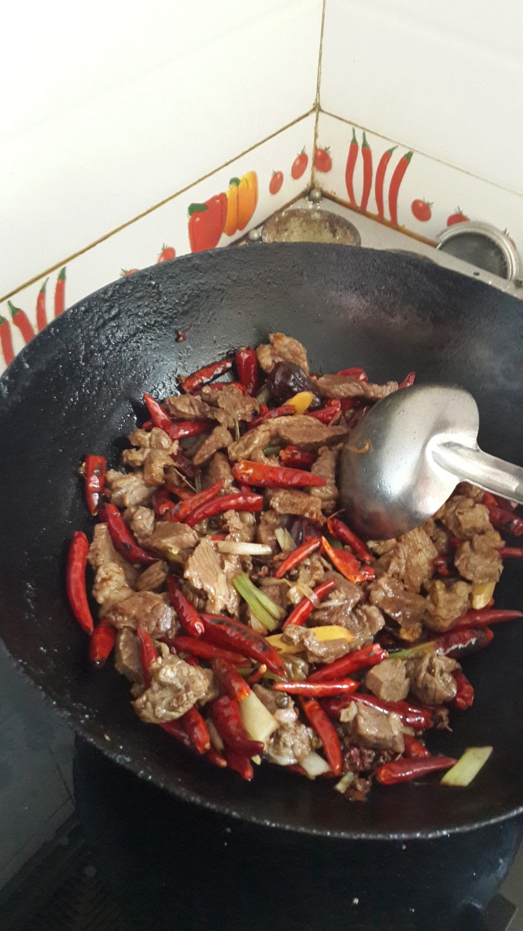 酱香辣炒牛肉步骤5