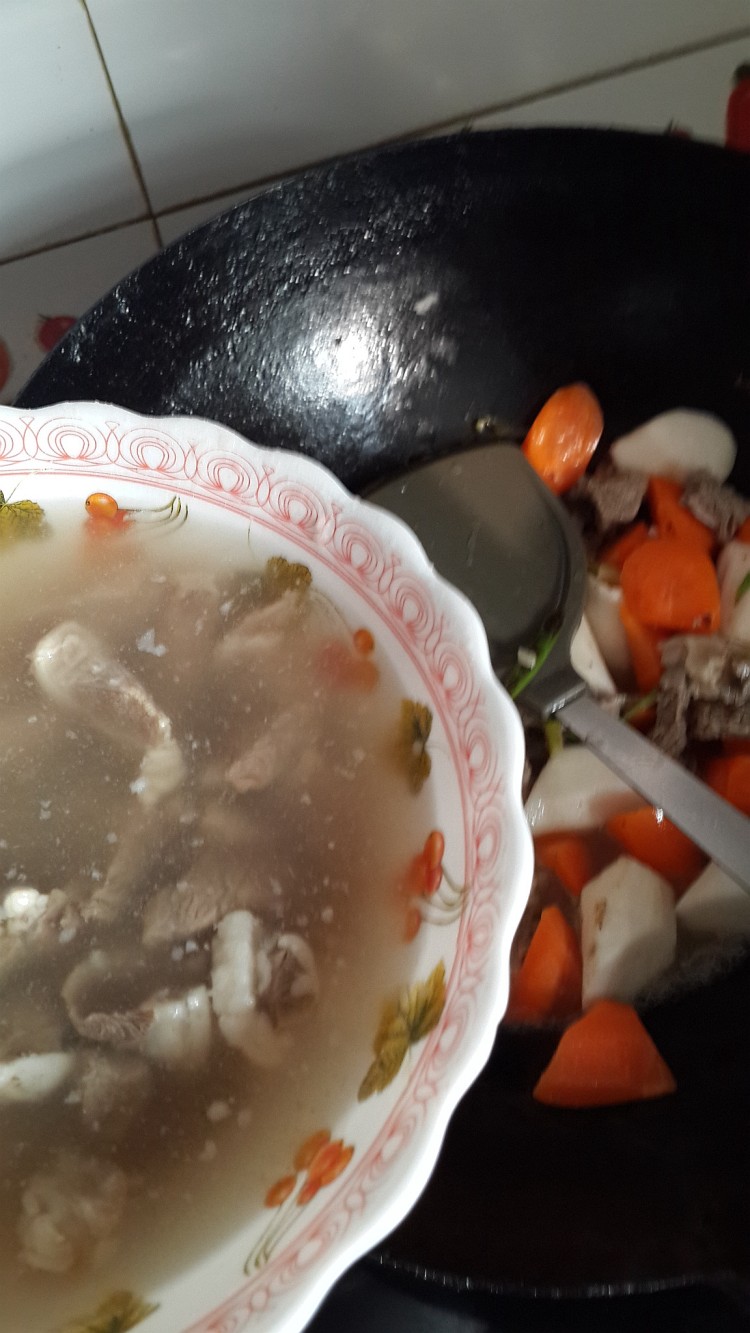 山药胡萝卜炖牛肉步骤6