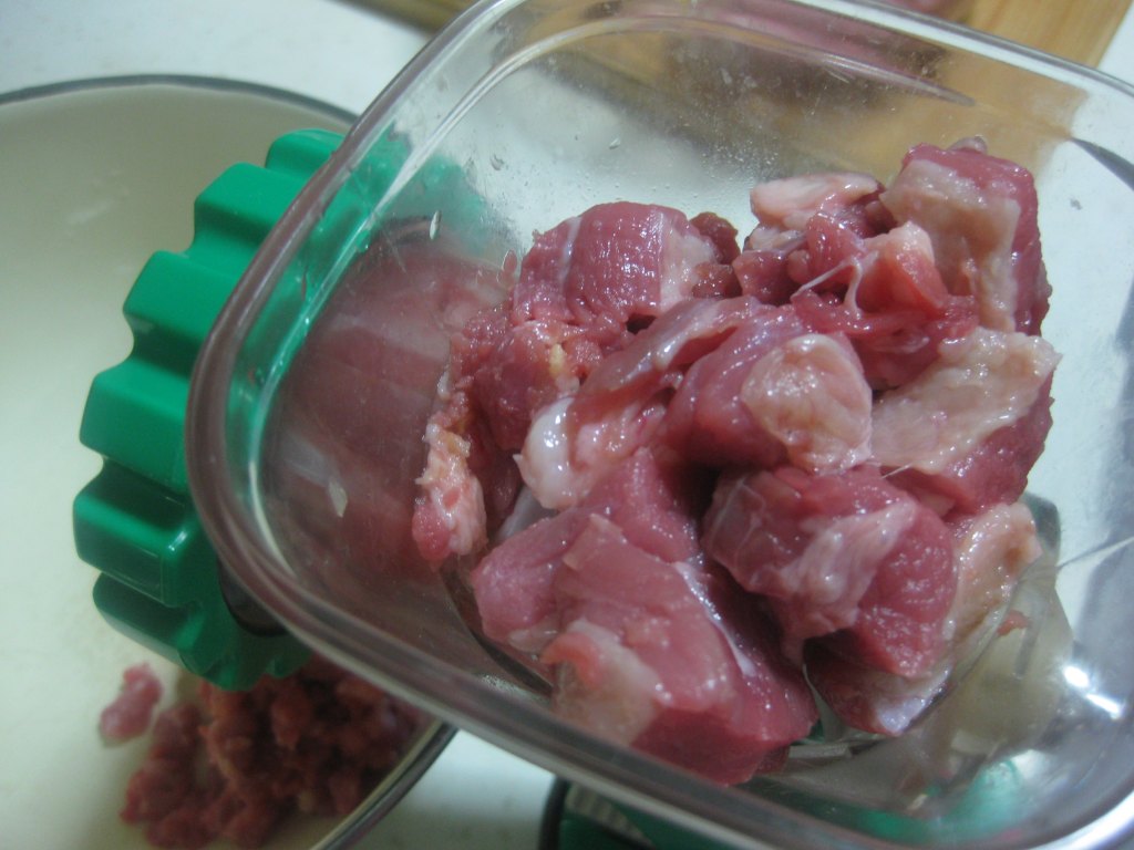 牛肉胡萝卜包子步骤8
