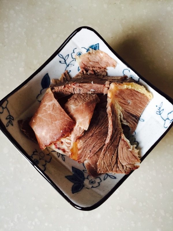 牛肉泡馍步骤3