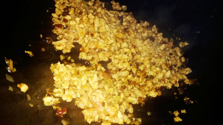 香辣牛肉榨菜豆腐花步骤6