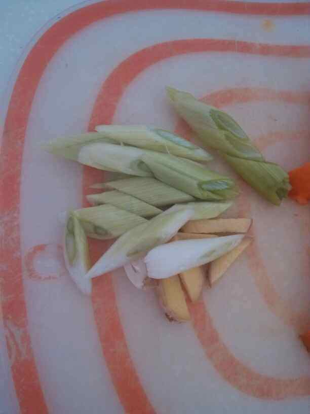牛肉炖柿子步骤4