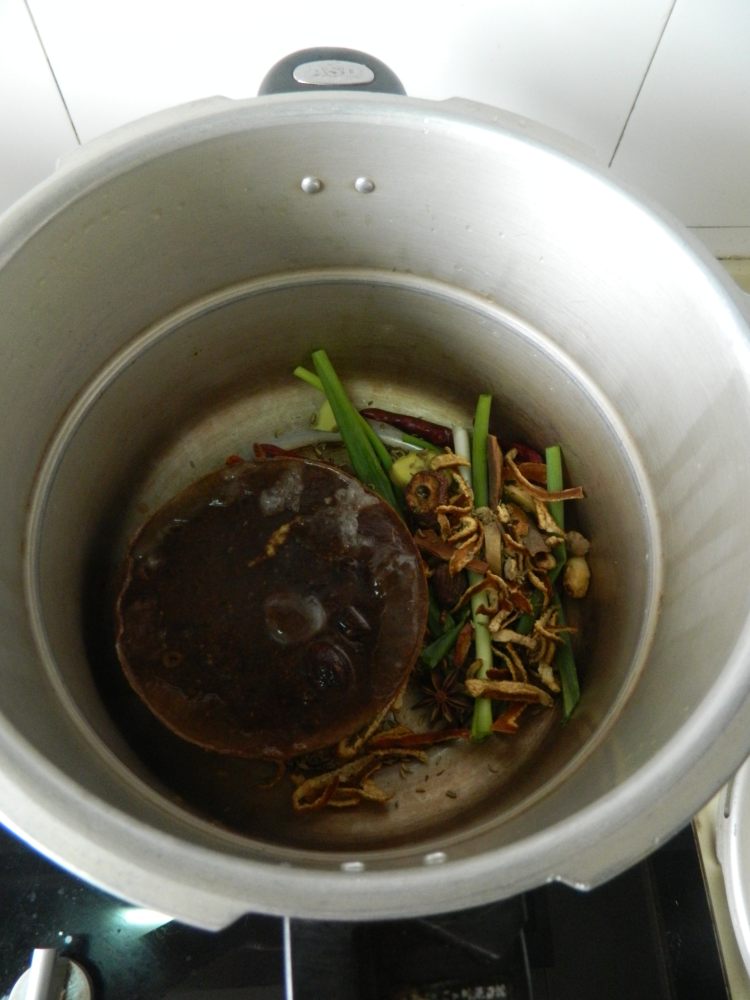 五香卤牛肉步骤5