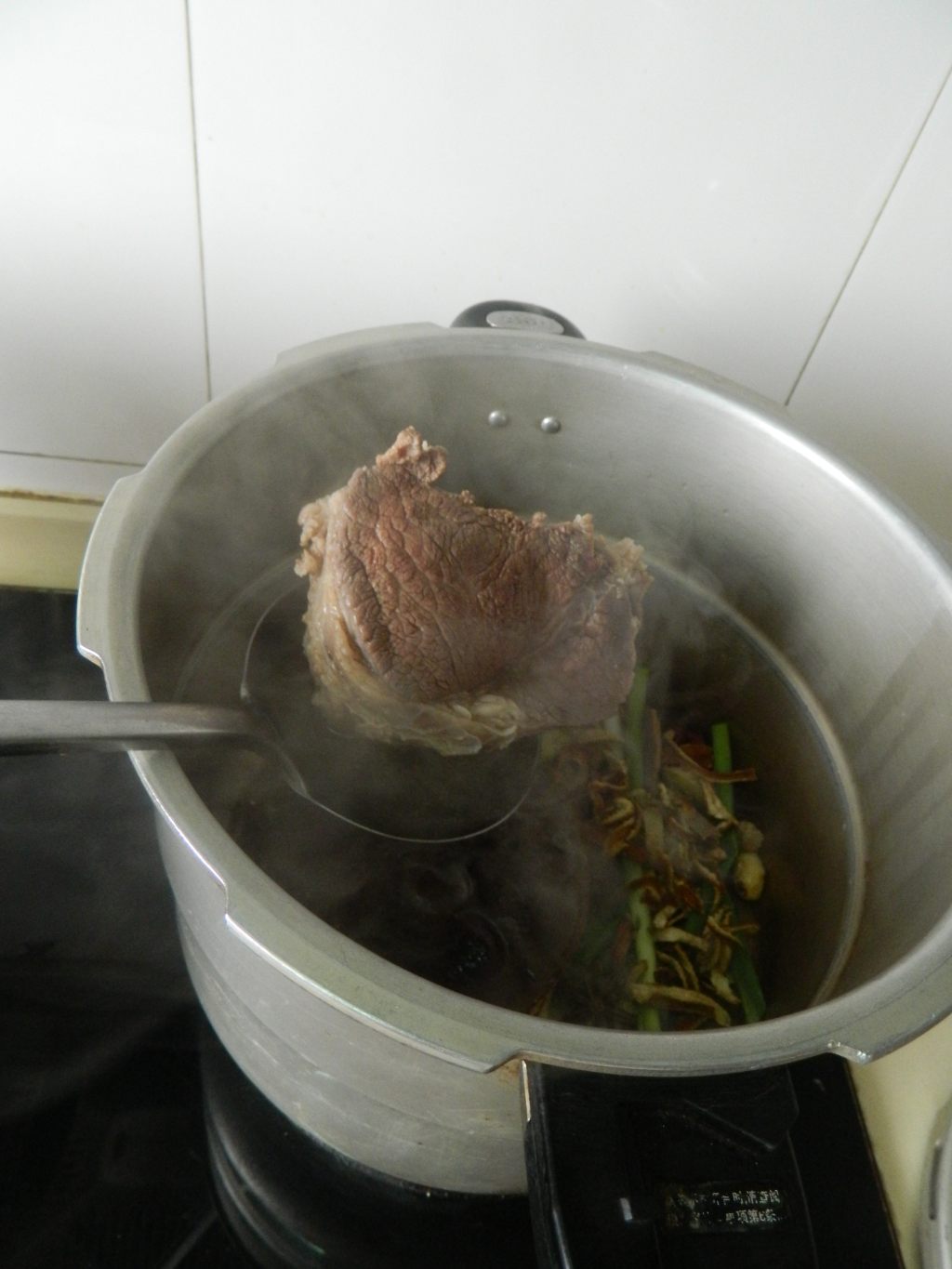 五香卤牛肉步骤6