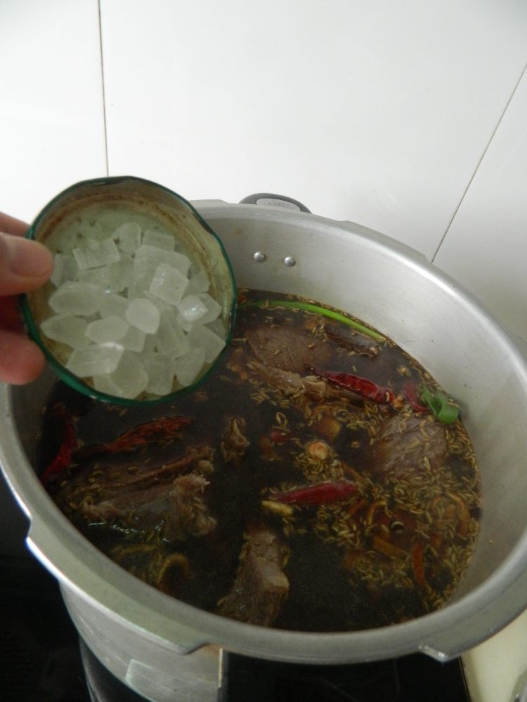 五香卤牛肉步骤10