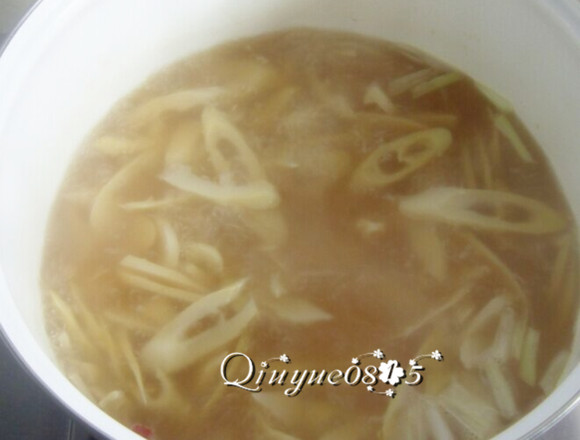 水煮竹笋汤步骤6